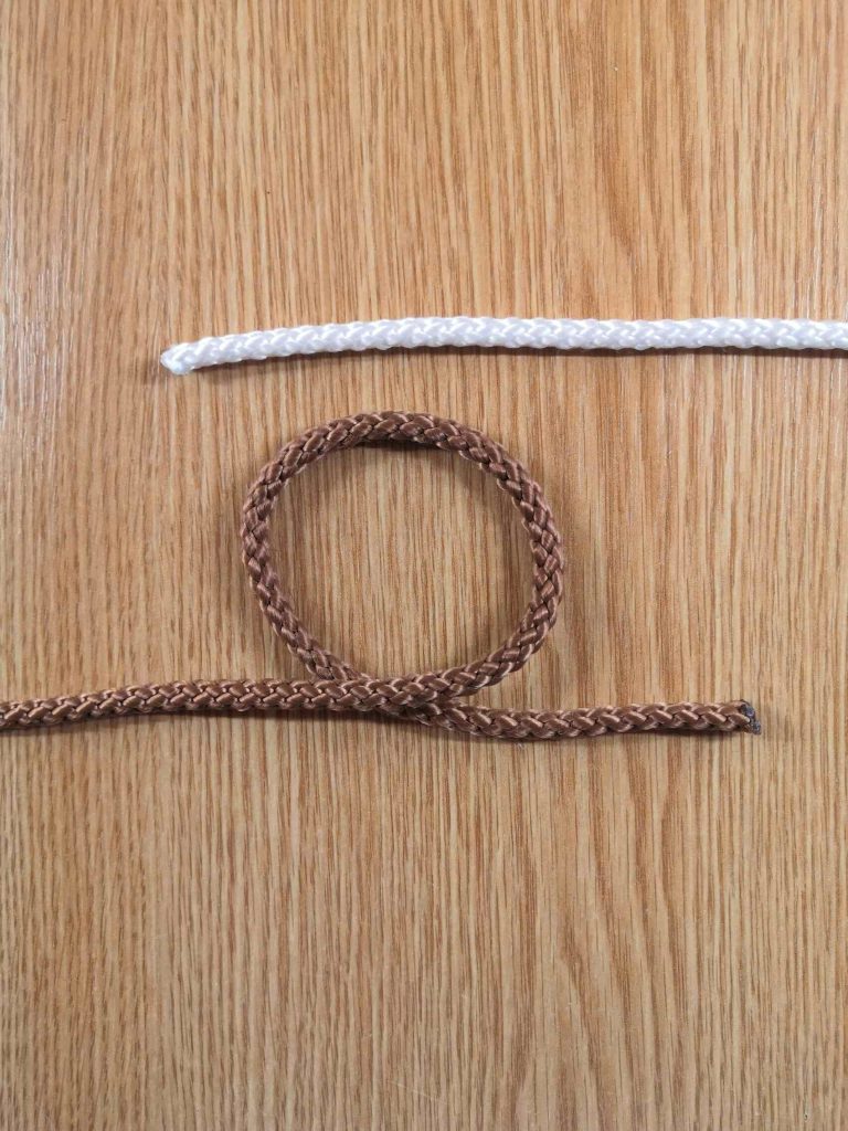 How to tie Riggers Knot(Hunters bend) - Bushcraft Empire